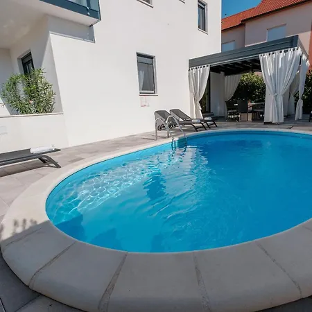Villa Essenza - Luksuzne Kuce Za Odmor