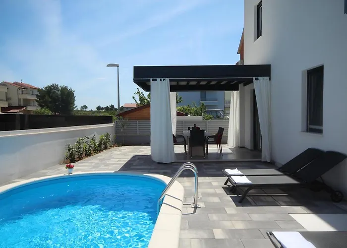 Essenza - Luksuzne Kuce Za Odmor 别墅