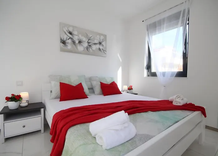 Essenza - Luksuzne Kuce Za Odmor * וודיצה