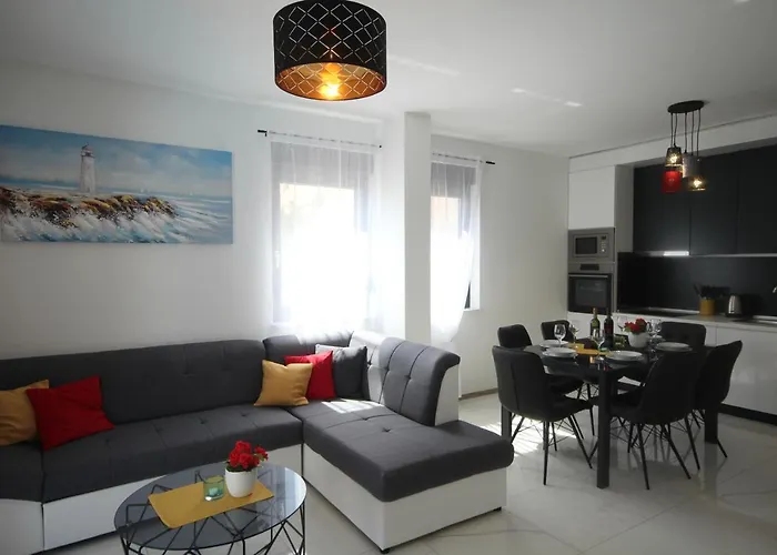 Essenza - Luksuzne Kuce Za Odmor וודיצה