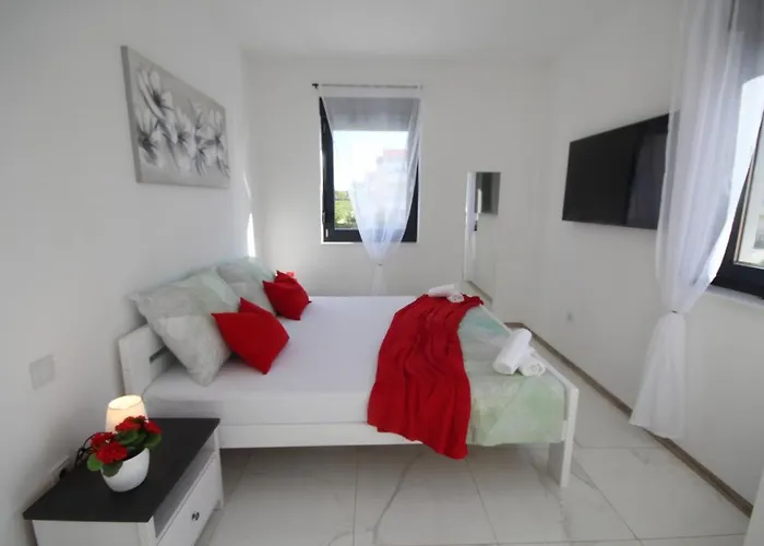 Essenza - Luksuzne Kuce Za Odmor