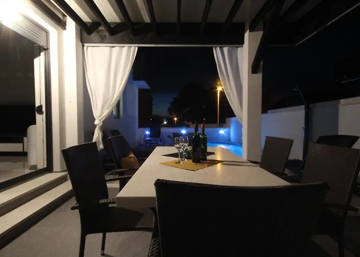 Essenza - Luksuzne Kuce Za Odmor * 沃迪切