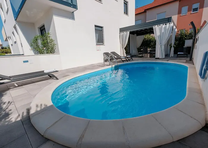 וילה Essenza - Luksuzne Kuce Za Odmor